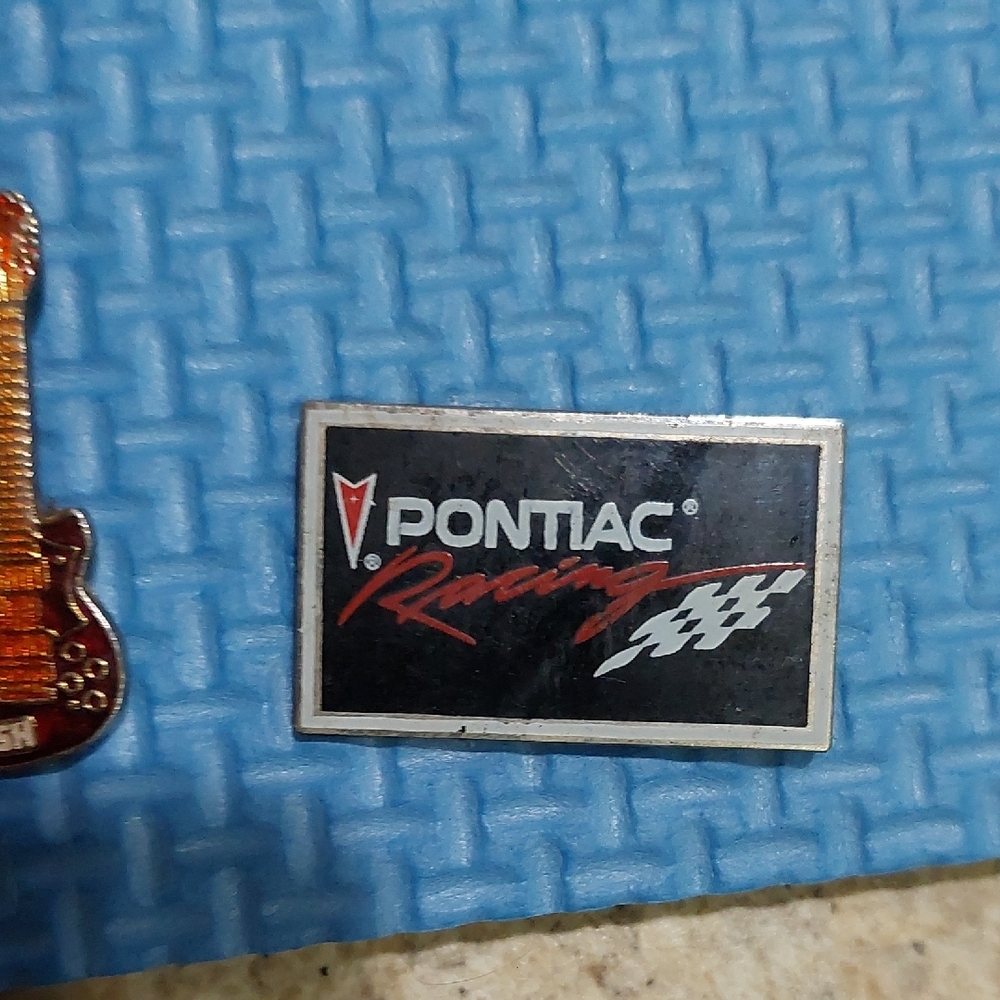 Blue Pontiac Racing Pin Collection - Picture 4 of 10